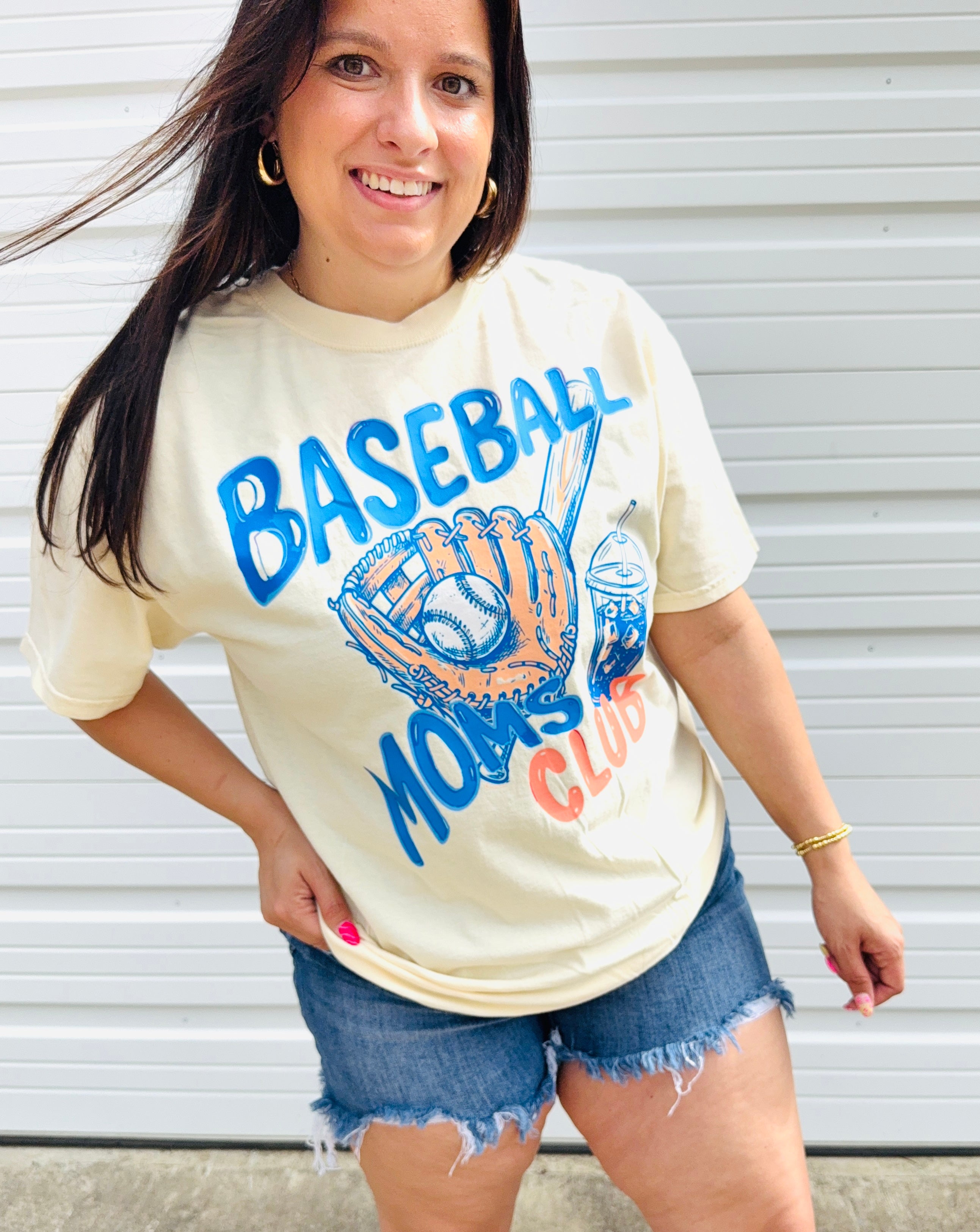 BASEBALL MOMS CLUB - SHORT SLEEVE